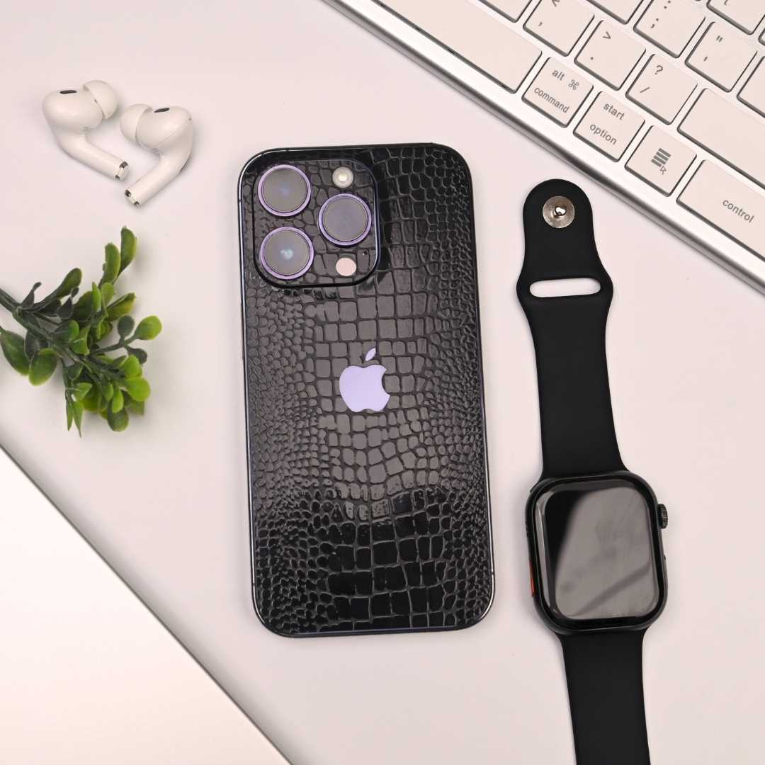 Snake Leather Black 3D Textured Phone Skin - Skinly