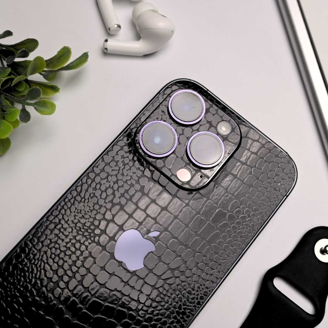 Snake Leather Black 3D Textured Phone Skin - Skinly