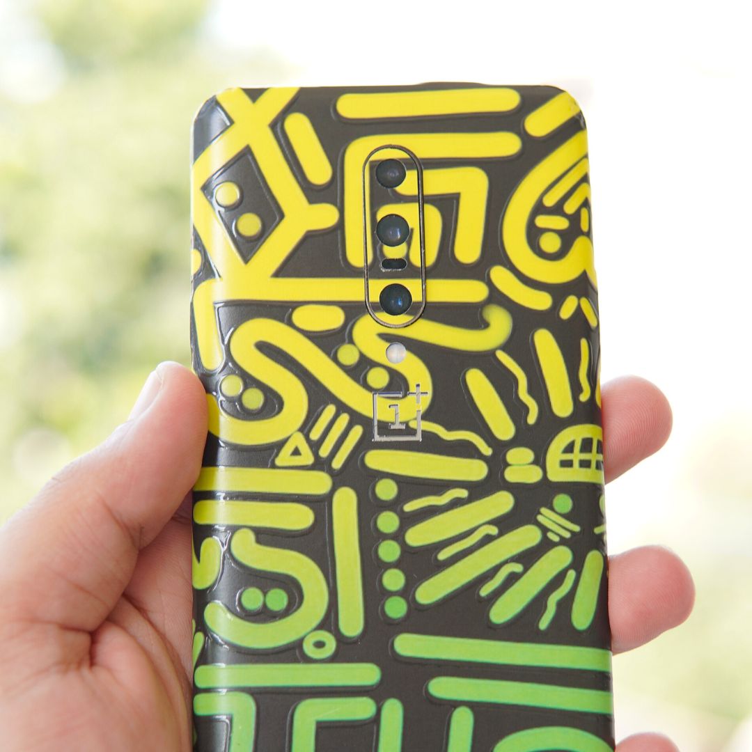 Green Yellow Line Doodle 3D Textured Phone Skin - Skinly