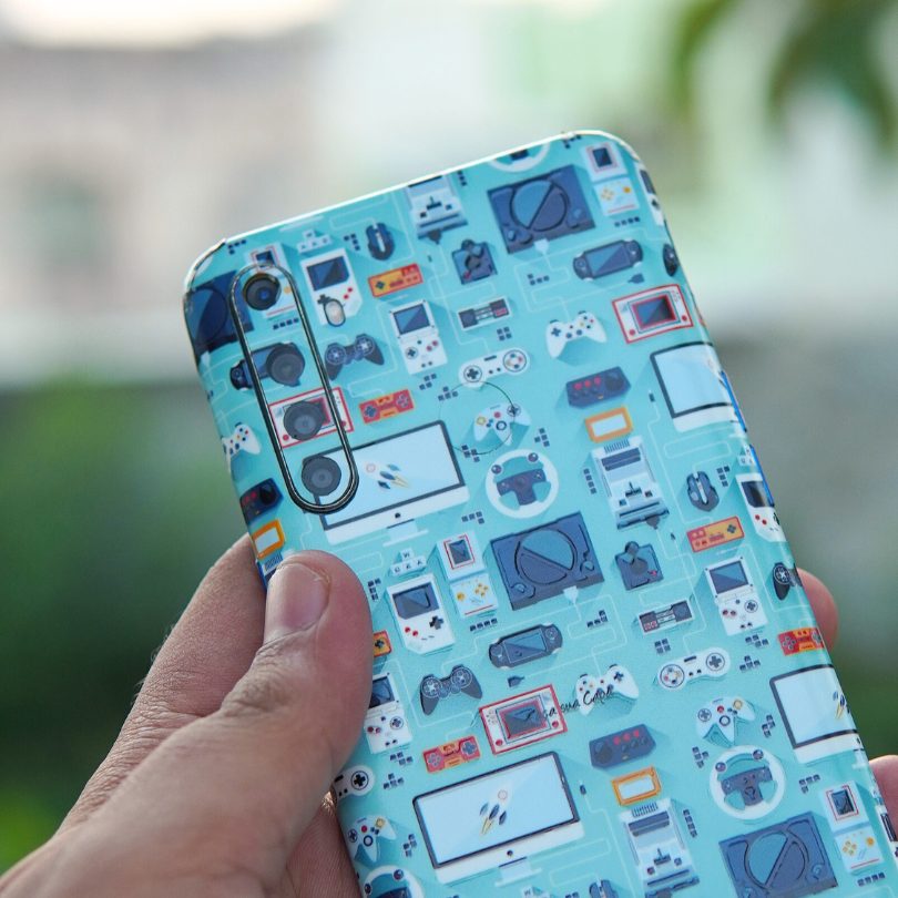 Gadgets Doodle 3D Textured Phone Skin - Skinly