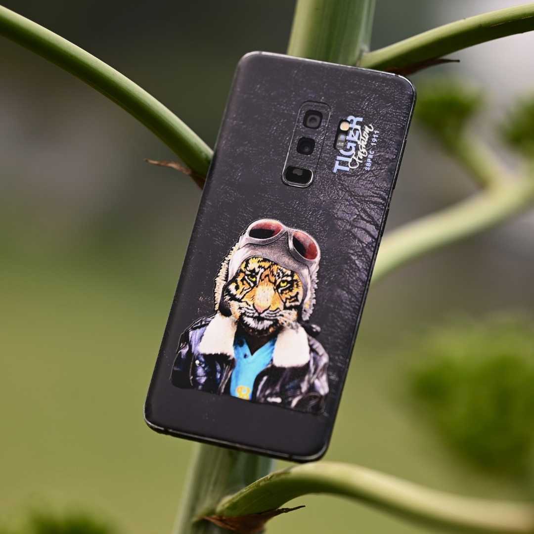 Rider Tiger 3D Textured Phone Skin - Skinly